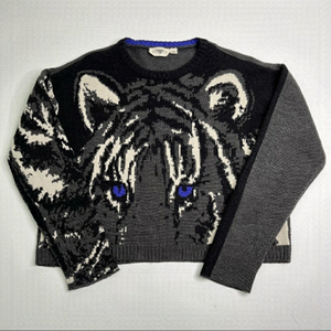 RETROD Oversized Pixel Tiger Graphic Black Grey Cropped Knot Crewneck Sweater